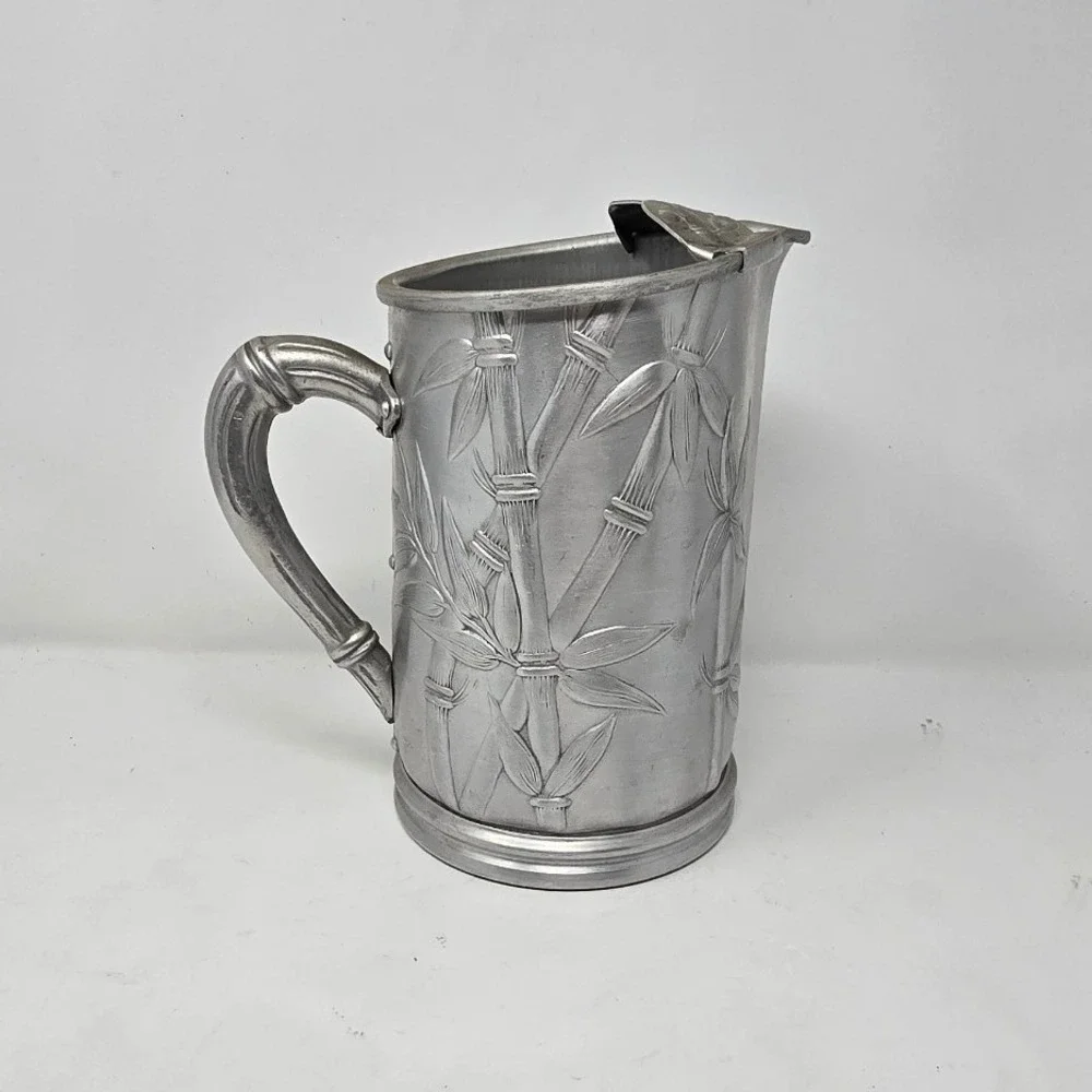 Vtg Everlast MCM aluminum hammered pitcher Bamboo design ice guard tiki barware